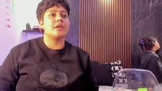 Sex Pose Tube 32